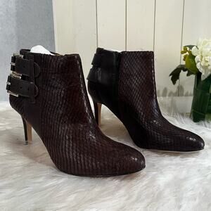 NEW Ann Taylor Leather Classic Buckle High Heel Academia Reptile Ankle Boots 5.5